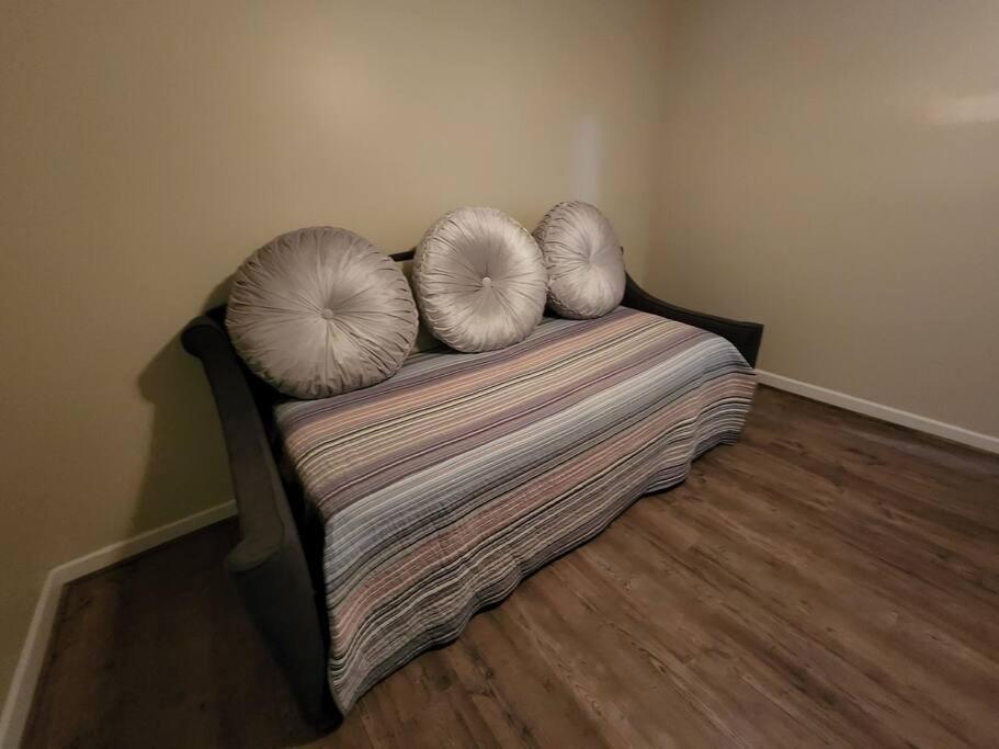 Pikeville Spacious Family Farmhouse מראה חיצוני תמונה